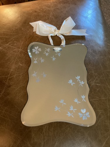 Vintage scalloped edge beveled - vintage,
