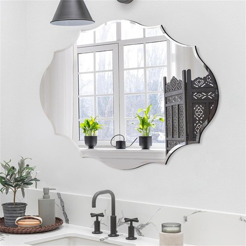 Scalloped edged oval - scalloped,